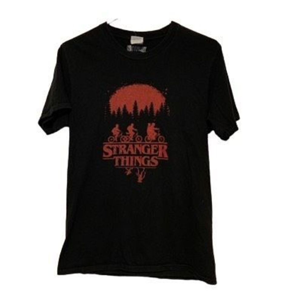 Stranger Things Size Small Netflix Series T-Shirt